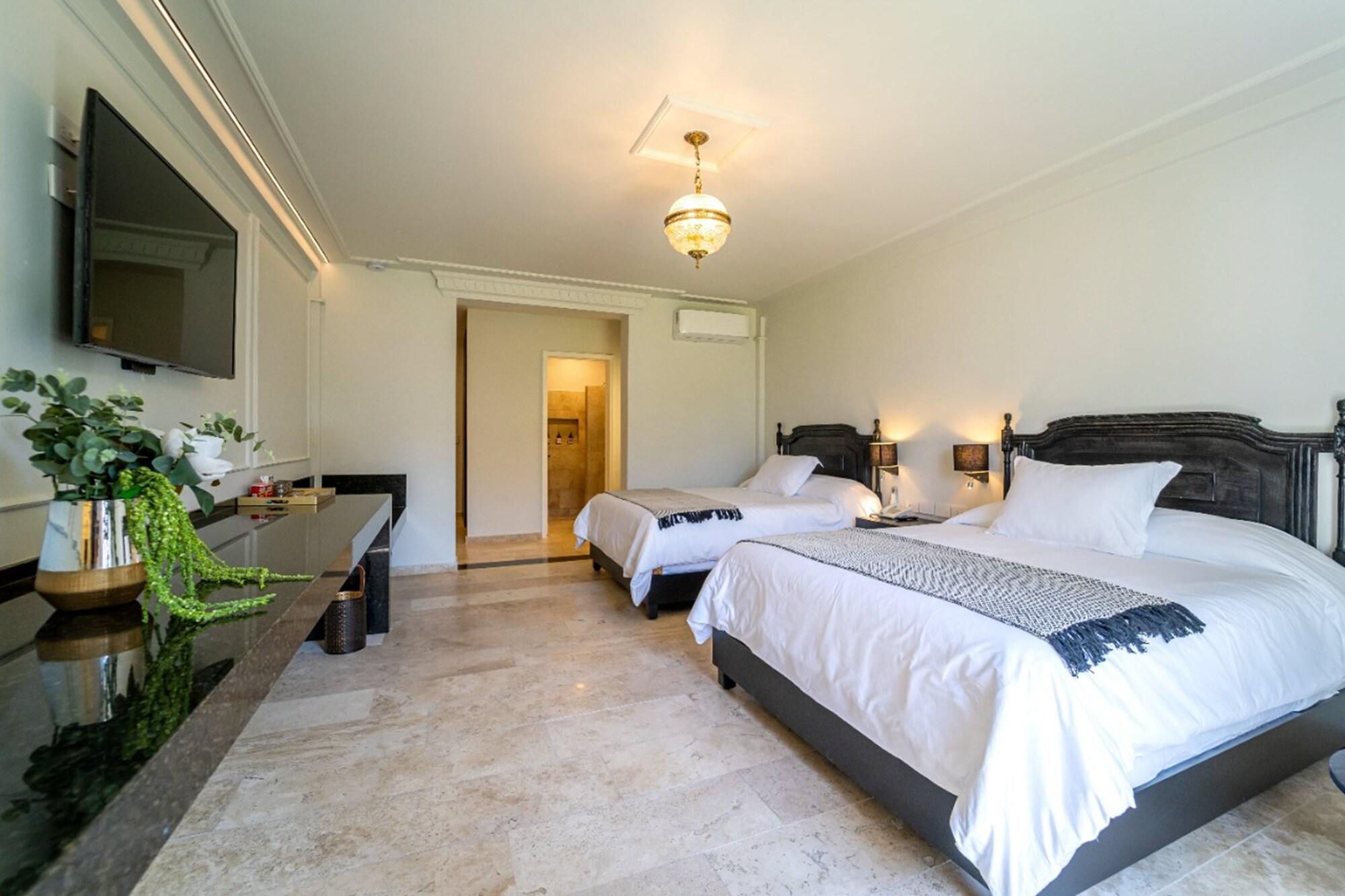 Gran Hotel Alameda อากวสคาเลียนเทส ภายนอก รูปภาพ