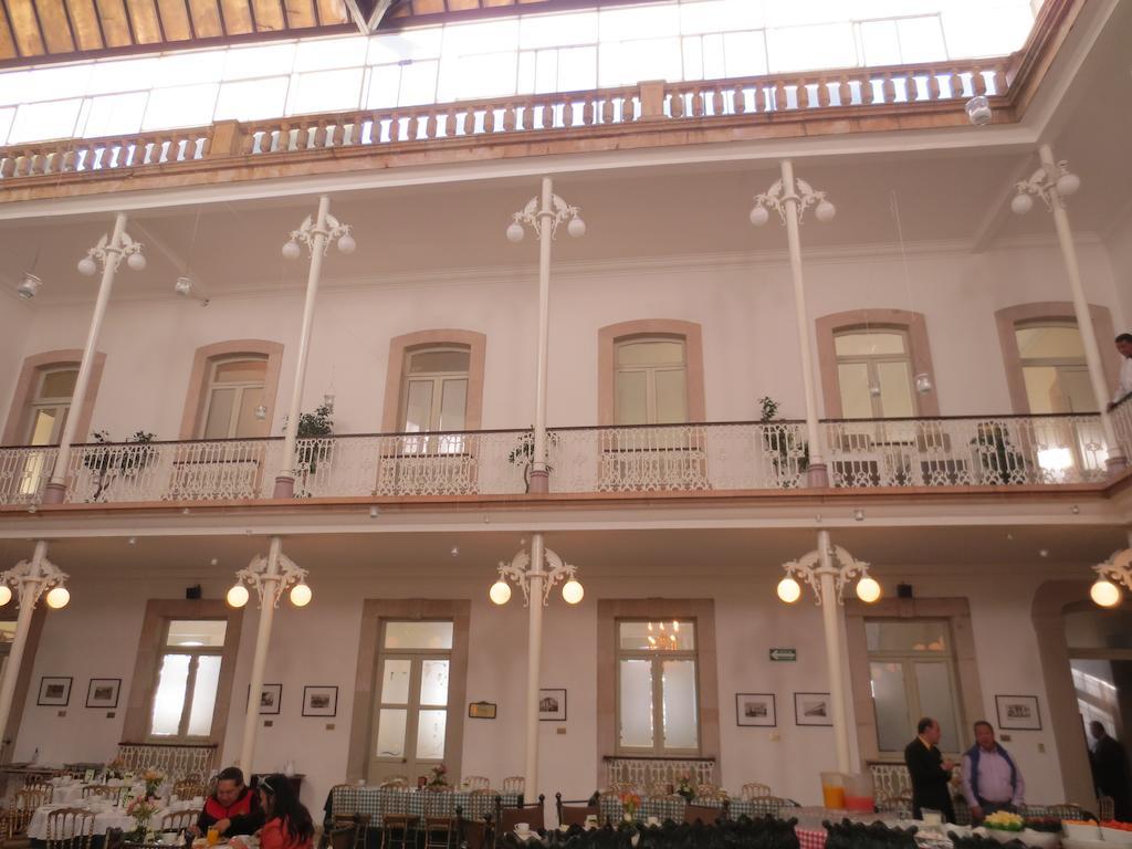 Gran Hotel Alameda อากวสคาเลียนเทส ภายนอก รูปภาพ