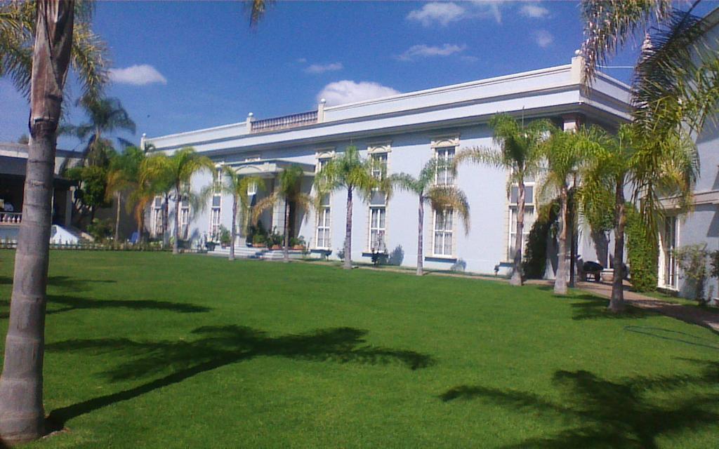 Gran Hotel Alameda อากวสคาเลียนเทส ภายนอก รูปภาพ